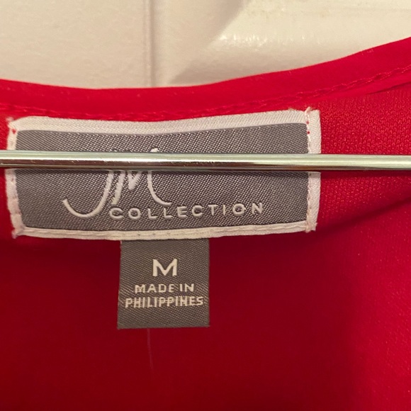 JM Collection Red Flutter Sleeve Top Size M NWT New - Picture 10 of 12